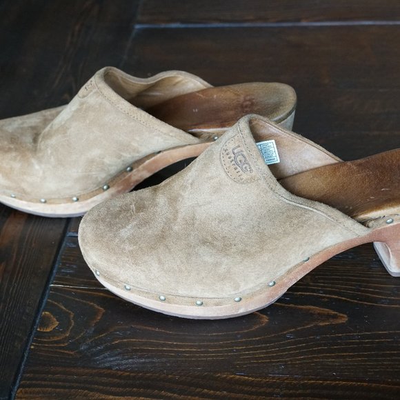 UGG Abbie Women's Suede Mule Clogs - Picture 1 of 12